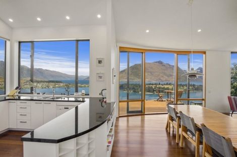 Photo of property in 20 Peregrine Place, Queenstown, 9300