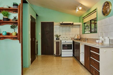 Photo of property in 5 Ajax Place, Welcome Bay, Tauranga, 3112