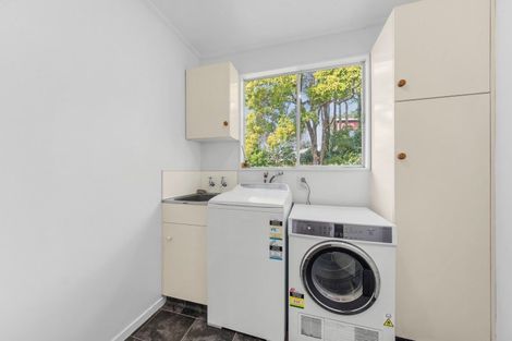 Photo of property in 15 Curtis Street, Okato, 4335