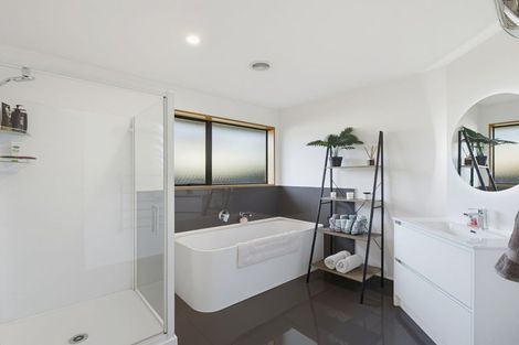 Photo of property in 16 Golding Avenue, Rangiora, 7400