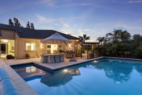 Photo of property in 20 Saint Heliers Place, Papamoa Beach, Papamoa, 3118