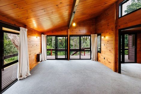 Photo of property in 5 Fernwood Place, Fitzherbert, Palmerston North, 4410