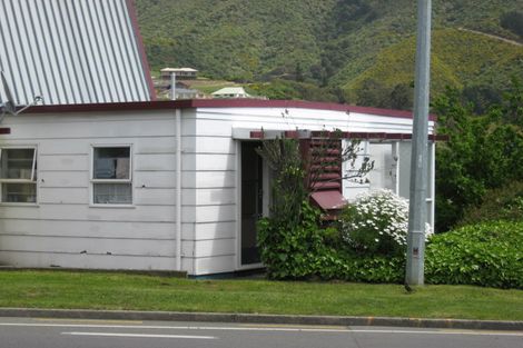 Photo of property in 49a Auckland Street, Picton, 7220