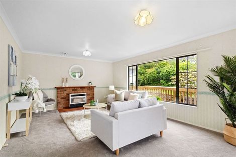 Photo of property in 23a Larsen Crescent, Tawa, Wellington, 5028