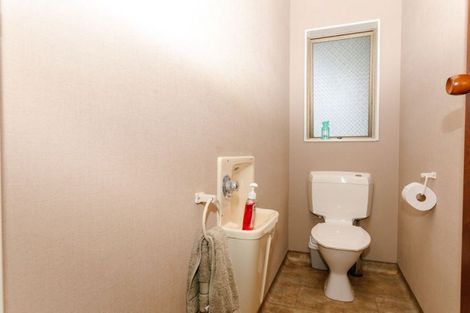 Photo of property in 47 Laws Road, Dannevirke, 4972