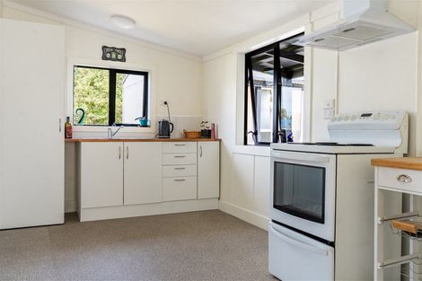 Photo of property in 9 High Street, Milton, 9220