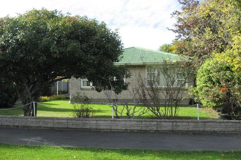 Photo of property in 6 Colman Avenue, Sockburn, Christchurch, 8042