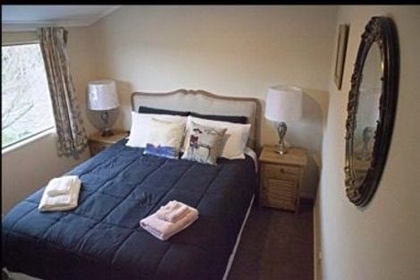 Photo of property in 2 Clearwater Cove, West Harbour, Auckland, 0618