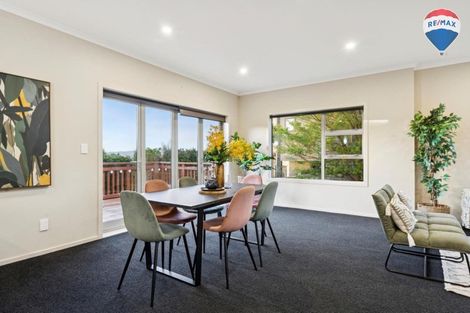 Photo of property in 137 Endeavour Drive, Whitby, Porirua, 5024