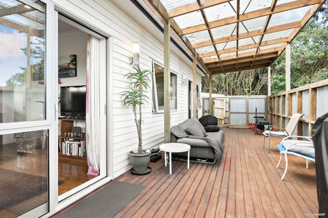 Photo of property in 11 Orton Street, Glenfield, Auckland, 0627
