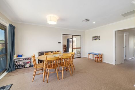 Photo of property in 34 Newmark Street, Bishopdale, Christchurch, 8053