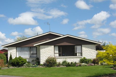 Photo of property in 26 Coates Place, Rangiora, 7400