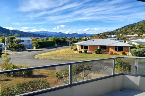 Photo of property in 68 Moana View Road, Waikawa, Picton, 7220