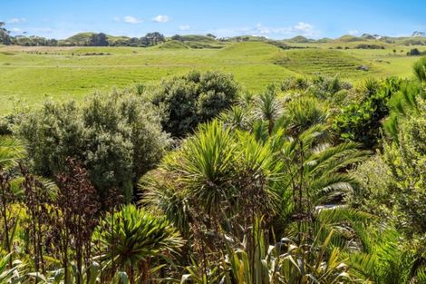 Photo of property in 60 Parihaka Road, Pungarehu, Opunake, 4685
