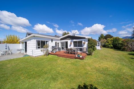 Photo of property in 43 Mackinnon Loop, Te Anau, 9600