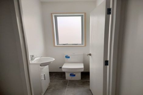 Photo of property in 4 Han Court, Glen Eden, Auckland, 0602