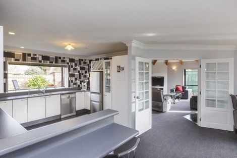 Photo of property in 82 Amberley Avenue, Highbury, Palmerston North, 4412