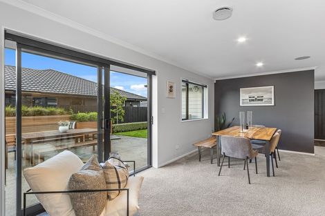 Photo of property in 30 Katrine Drive, Marshland, Christchurch, 8083