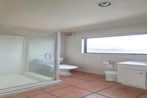 Photo of property in 3/270 Armagh Street, Christchurch Central, Christchurch, 8011