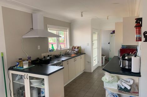 Photo of property in 122 Moore Street, Hillcrest, Auckland, 0627