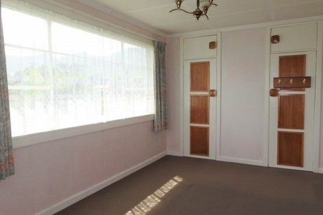 Photo of property in 21 Ward Street, Cobden, Greymouth, 7802