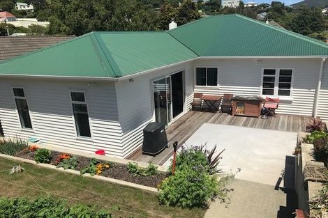 Photo of property in 27 Monaghan Avenue, Karori, Wellington, 6012