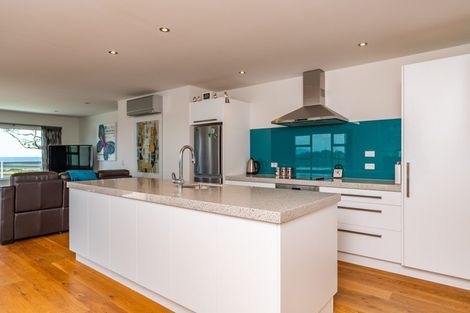 Photo of property in 11 Seascape Crescent, Waipu, 0582