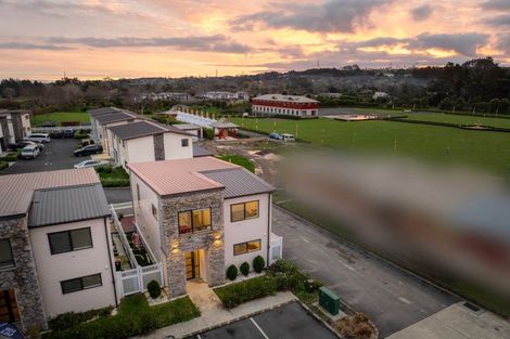 Photo of property in 1/7 Wastney Road, Alfriston, Auckland, 2105