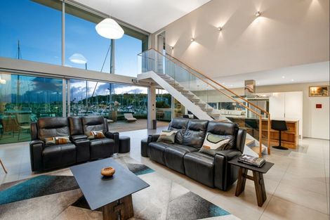 Photo of property in 32 Rue D' Amarres, Gulf Harbour, Whangaparaoa, 0930