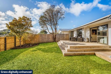 Photo of property in 13a Transom Close, Whitby, Porirua, 5024
