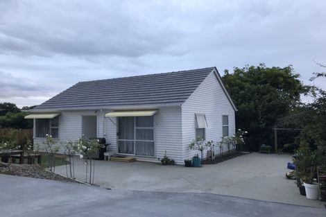 Photo of property in 9a Tahapa Crescent, Meadowbank, Auckland, 1072
