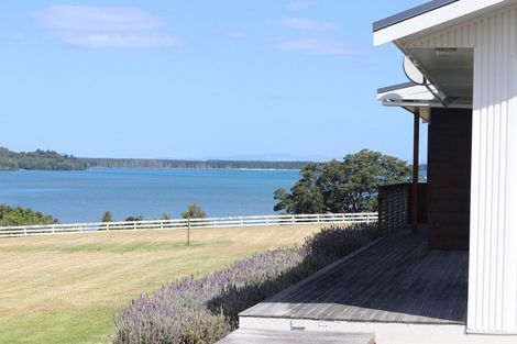 Photo of property in 133a Athenree Road, Athenree, Katikati, 3177