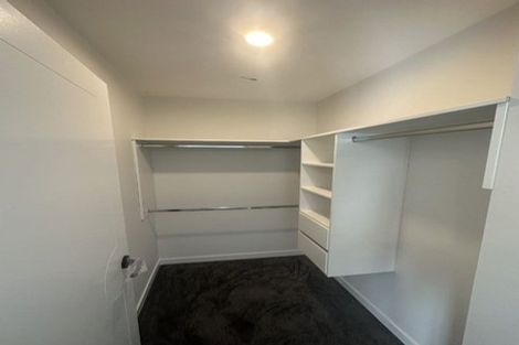 Photo of property in 39a Kuripaka Crescent, The Gardens, Auckland, 2105