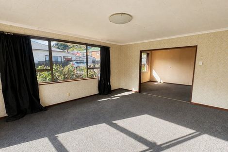 Photo of property in 1 Carlton Street, North East Valley, Dunedin, 9010