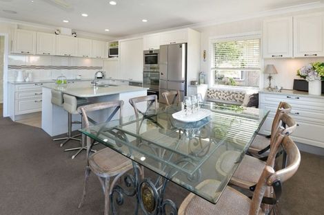 Photo of property in 101 Waldorf Crescent, Orewa, 0931