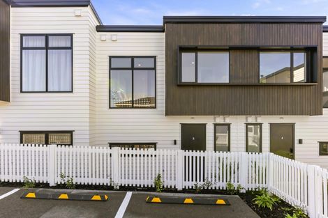 Photo of property in 4/14 Eastwood Rise, Browns Bay, Auckland, 0630