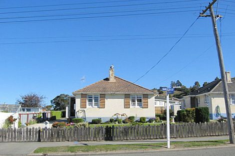 Photo of property in 15 Harlech Street, Oamaru North, Oamaru, 9400