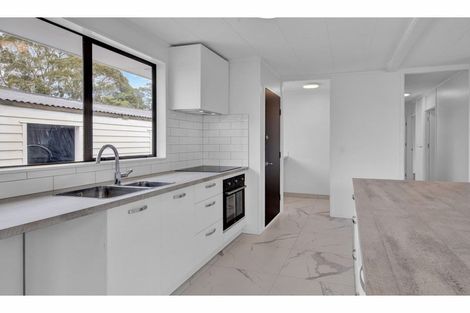 Photo of property in 17 Keighleys Road, Bromley, Christchurch, 8062