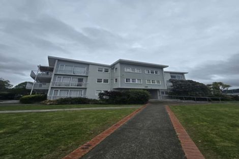 Photo of property in 95 Farmer Crescent, Taita, Lower Hutt, 5011