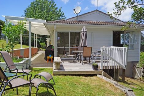 Photo of property in 12 Glenbervie Crescent, Massey, Auckland, 0614