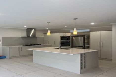 Photo of property in 12 Riviera Drive, Flat Bush, Auckland, 2019