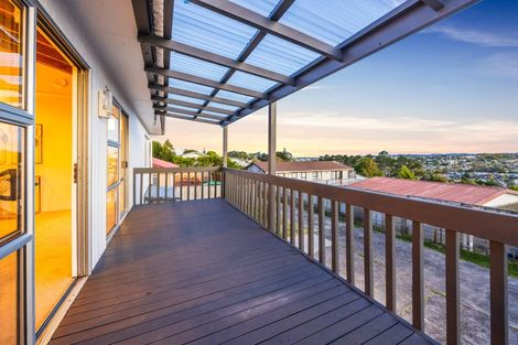 Photo of property in 4/89a Royal Road, Massey, Auckland, 0614