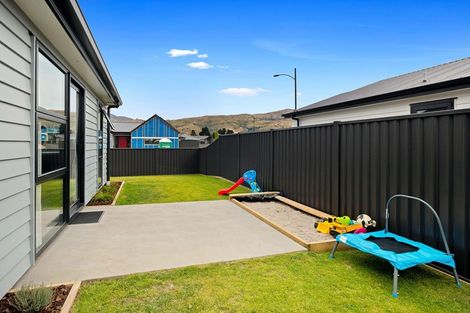 Photo of property in 13 Dawkins Street, Cromwell, 9310