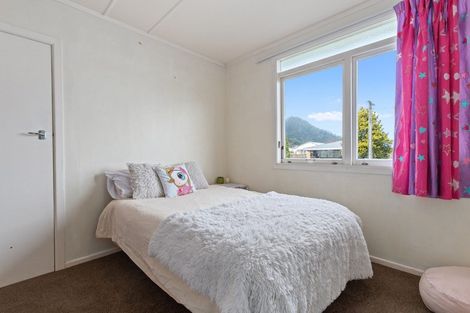 Photo of property in 2 Henton Street, Te Aroha, 3320