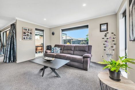 Photo of property in 13 Cressy Place, Darfield, 7510