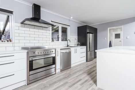 Photo of property in 1/20 Ranui Road, Stoke, Nelson, 7011