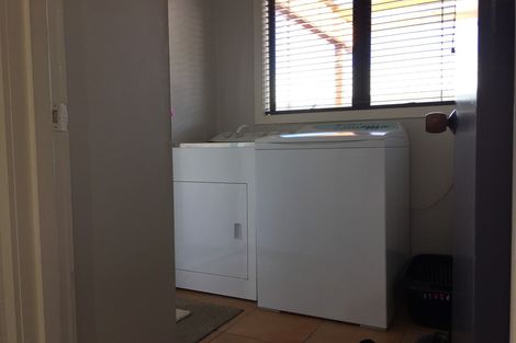 Photo of property in 47 Beach Road, Waihi Beach, 3611