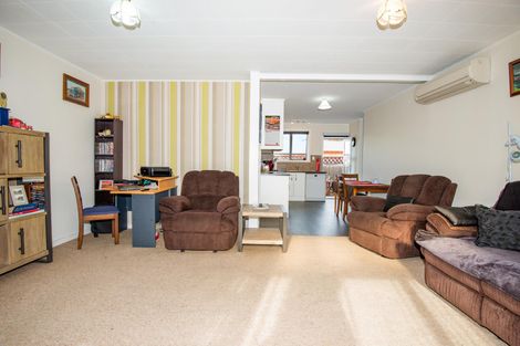 Photo of property in 108a Molyneux Avenue, Cromwell, 9310