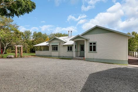 Photo of property in 285 Pataua North Road, Whareora, Whangarei, 0175