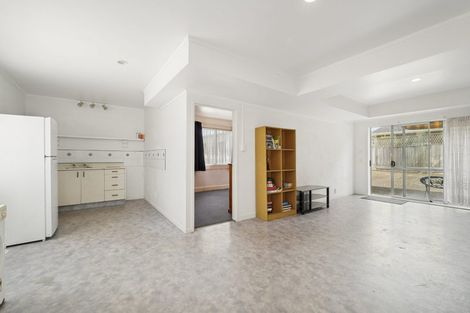 Photo of property in 5 Rameses Place, Pomare, Rotorua, 3015